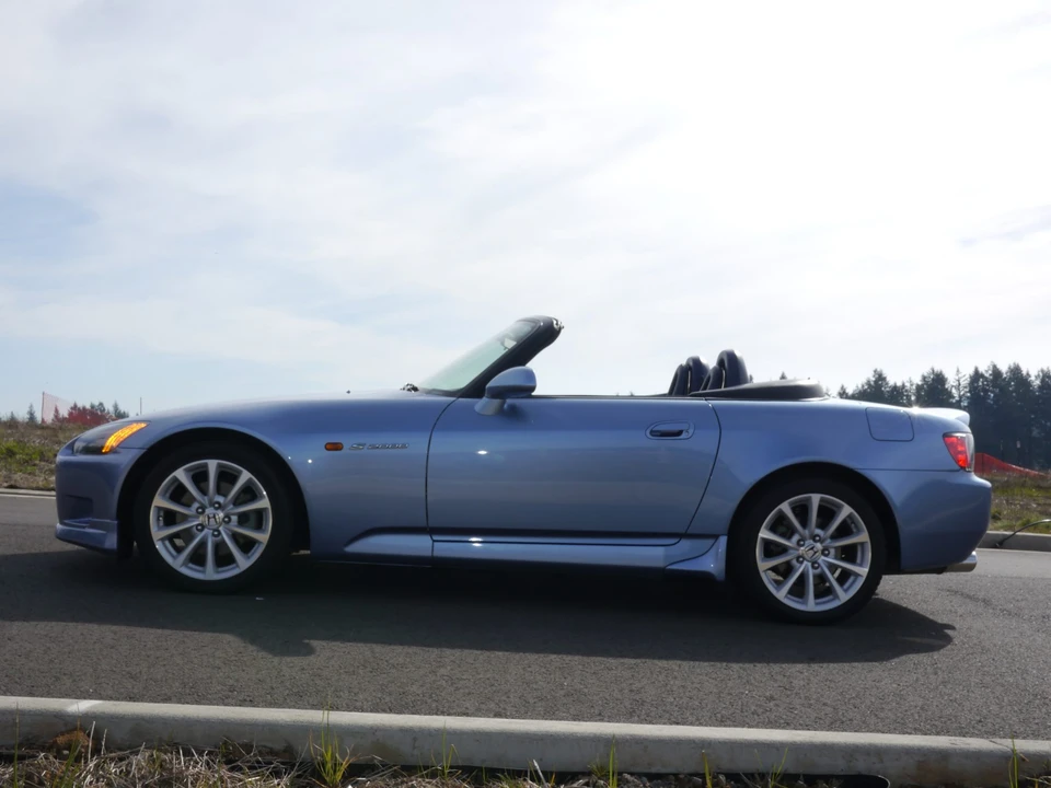 2003 Honda AP1 S2000 - Image 2 of 31