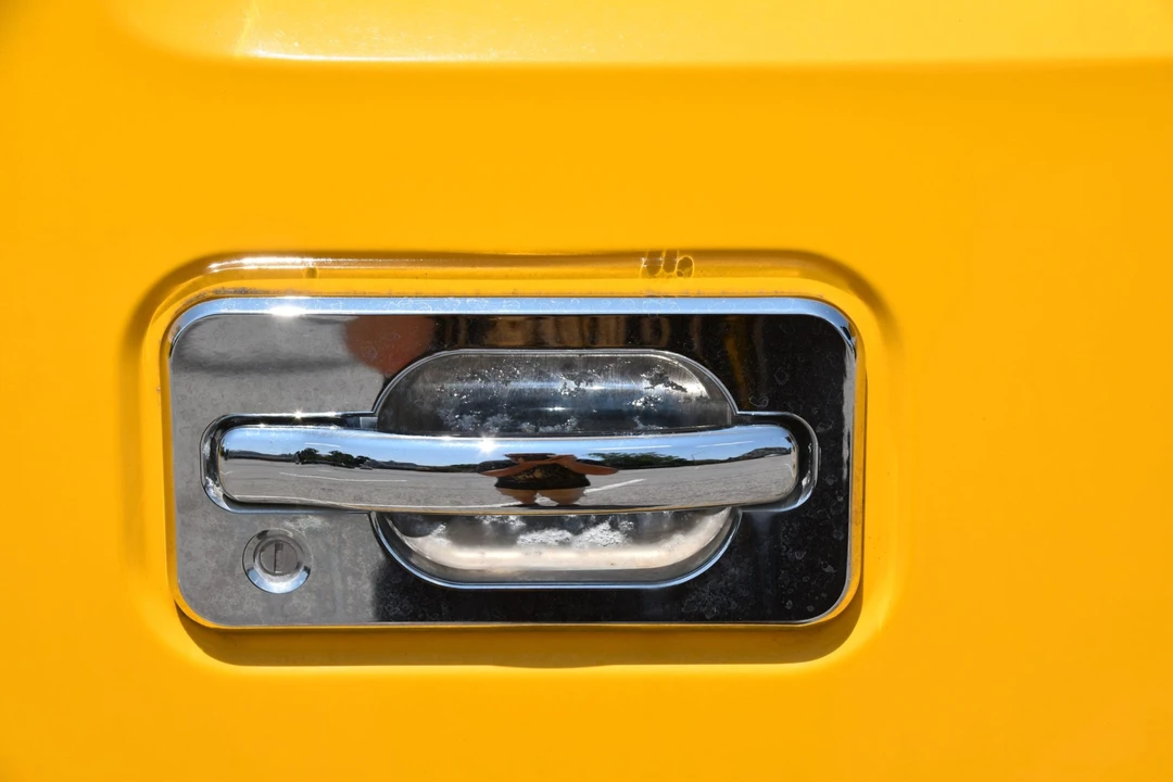2003 Hummer Hummer H2 - Image 21 of 31
