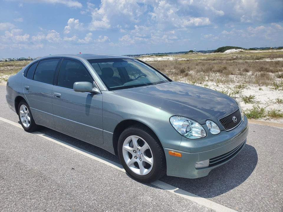 2003 Lexus GS 2nd Gen - Image 9 of 31