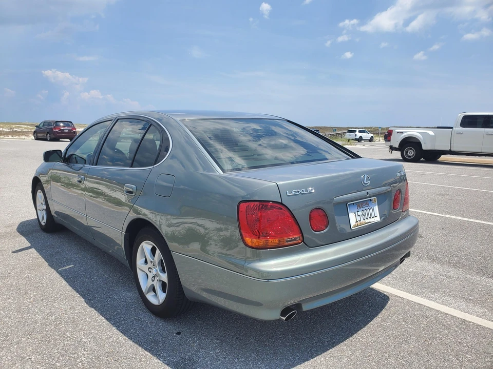 2003 Lexus GS 2nd Gen - Image 14 of 31