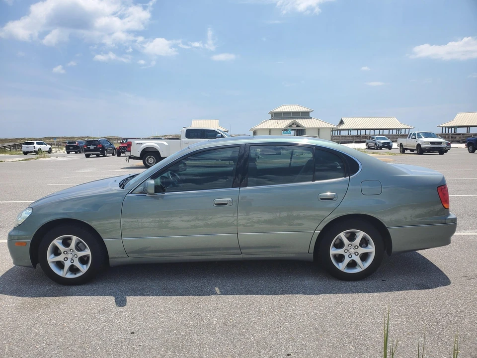 2003 Lexus GS 2nd Gen - Image 15 of 31