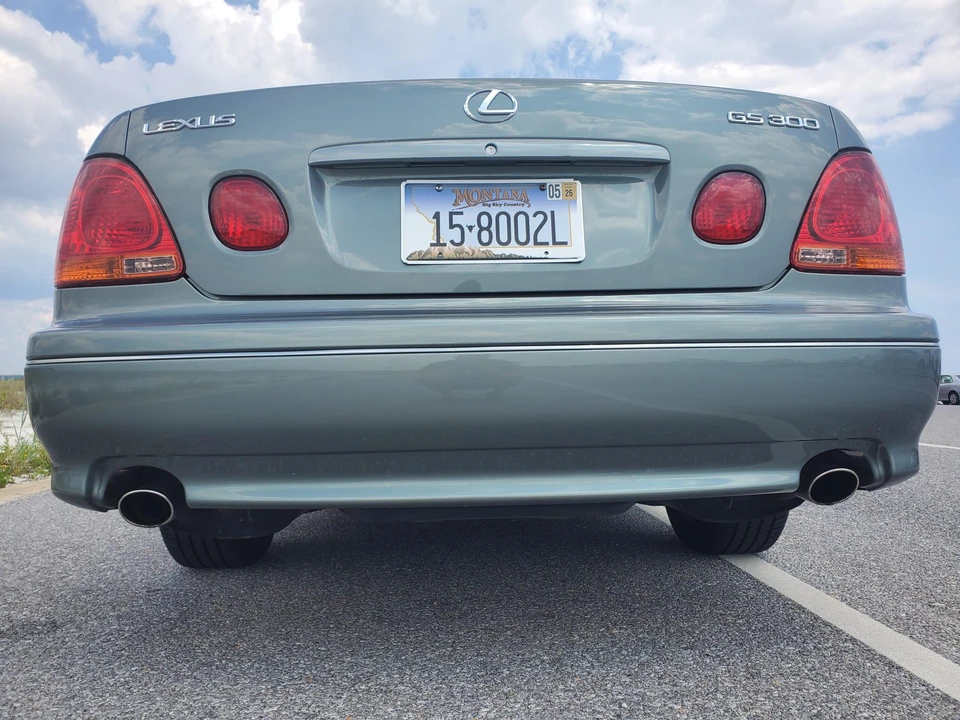 2003 Lexus GS 2nd Gen - Image 24 of 31