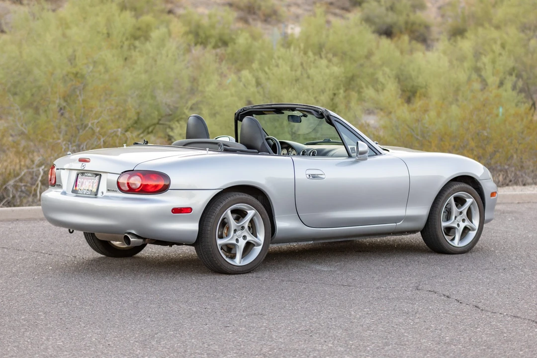 2003 Mazda NB MX-5 Miata - Image 5 of 31