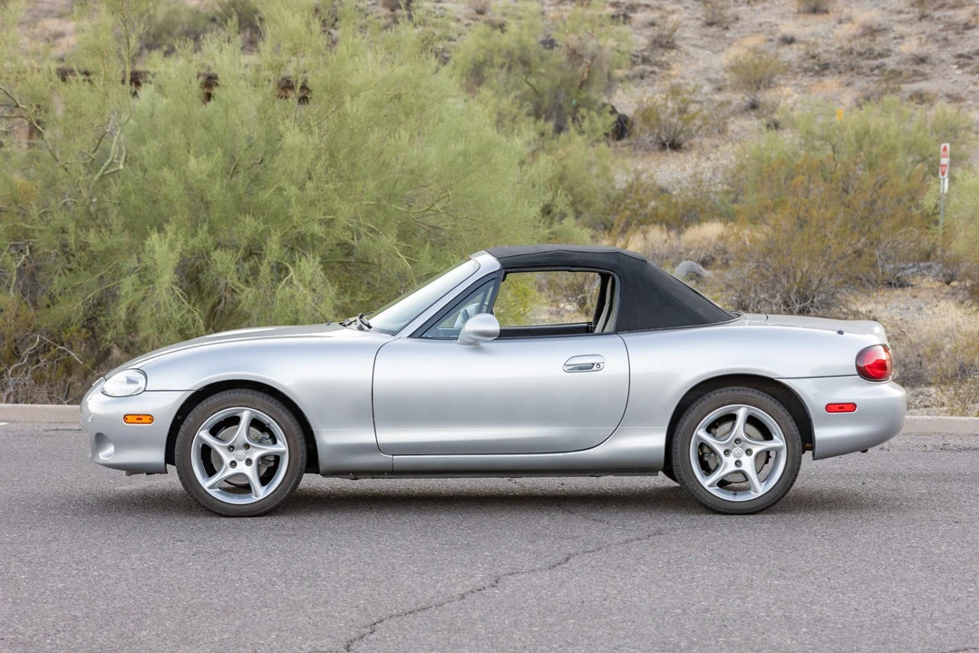 2003 Mazda NB MX-5 Miata - Image 24 of 31