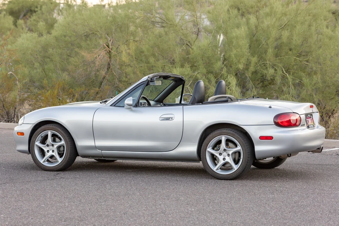 2003 Mazda NB MX-5 Miata - Image 7 of 31