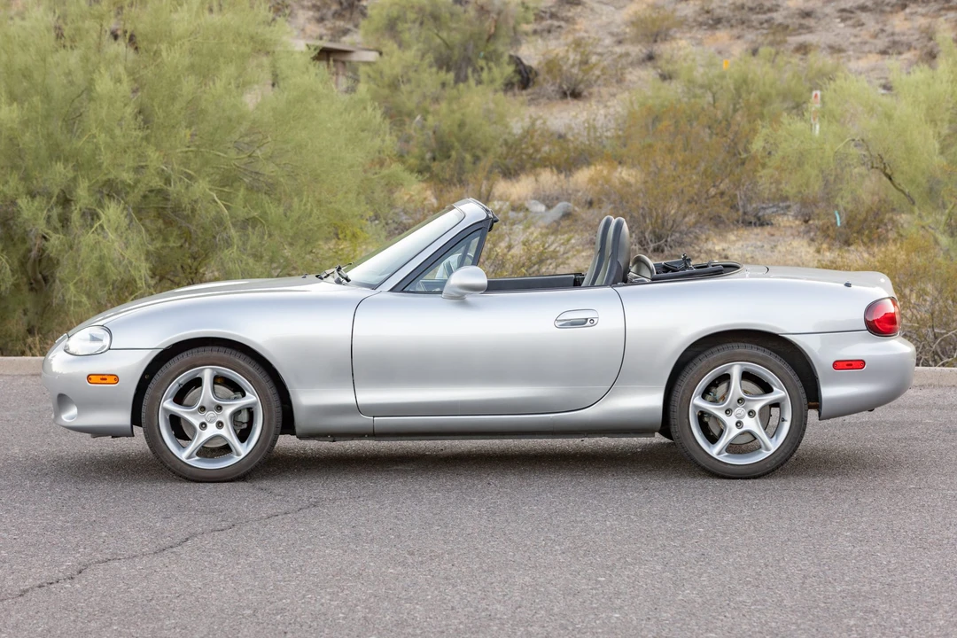 2003 Mazda NB MX-5 Miata - Image 8 of 31