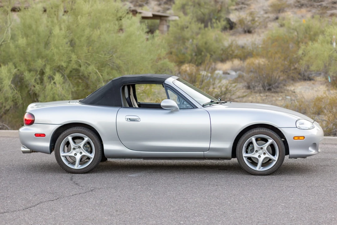 2003 Mazda NB MX-5 Miata - Image 20 of 31