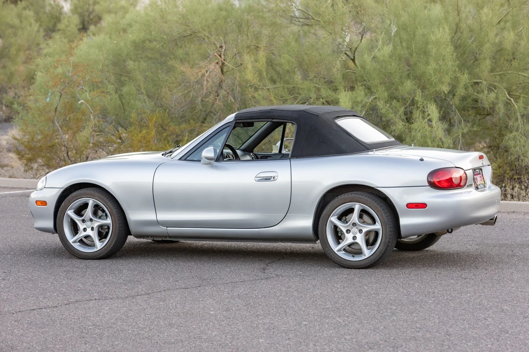 2003 Mazda NB MX-5 Miata - Image 23 of 31