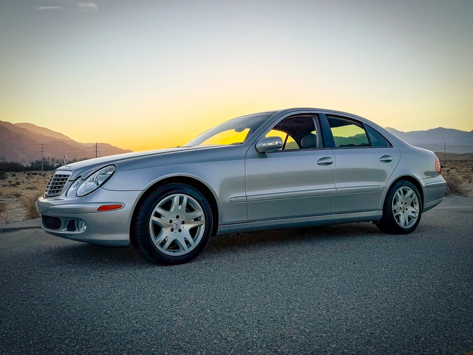 2003 Mercedes-Benz W211 E-Class - Image 2 of 31