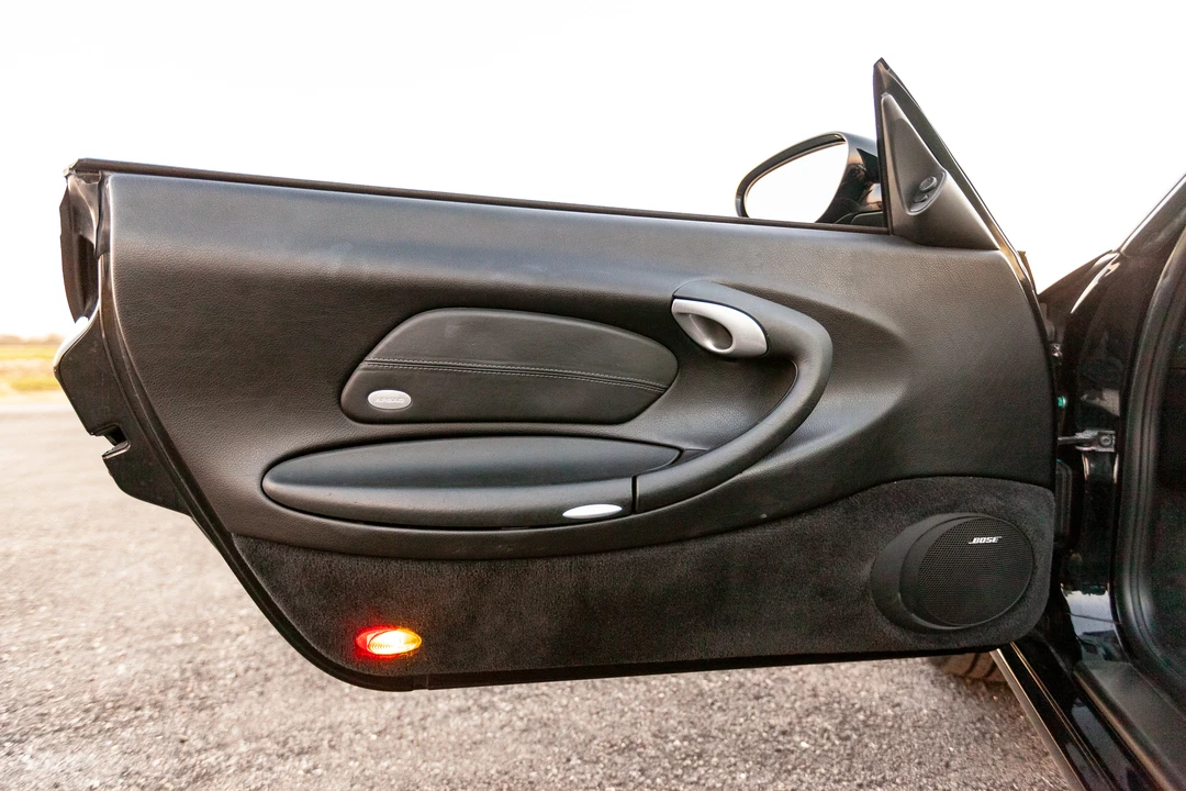 2003 Porsche 996 Carrera - Image 26 of 31