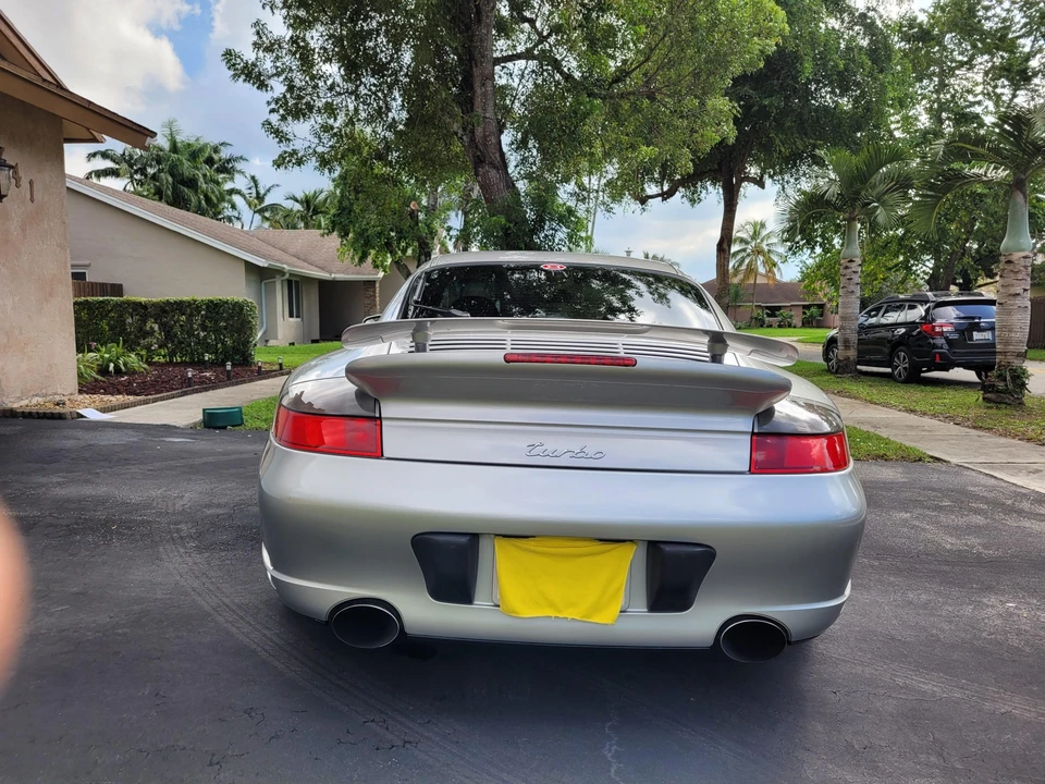 2003 Porsche 996 Turbo - Image 10 of 31