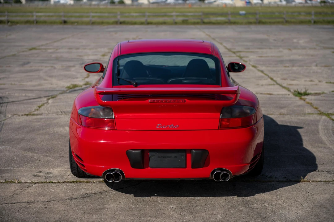 2003 Porsche 996 Turbo - Image 9 of 31