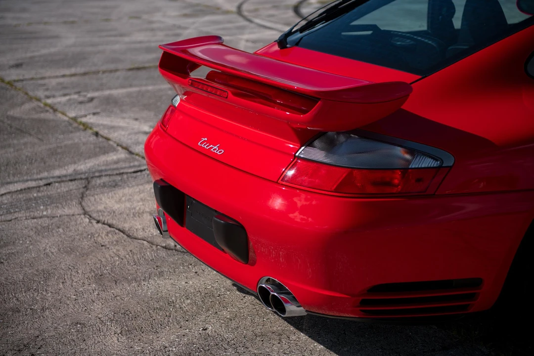 2003 Porsche 996 Turbo - Image 25 of 31