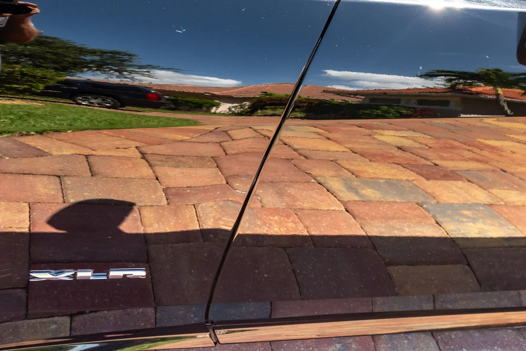 2004 Cadillac XLR - Image 24 of 31
