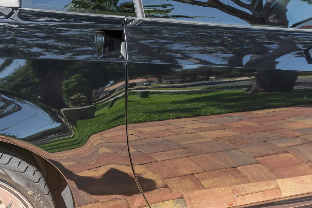 2004 Cadillac XLR - Image 23 of 31