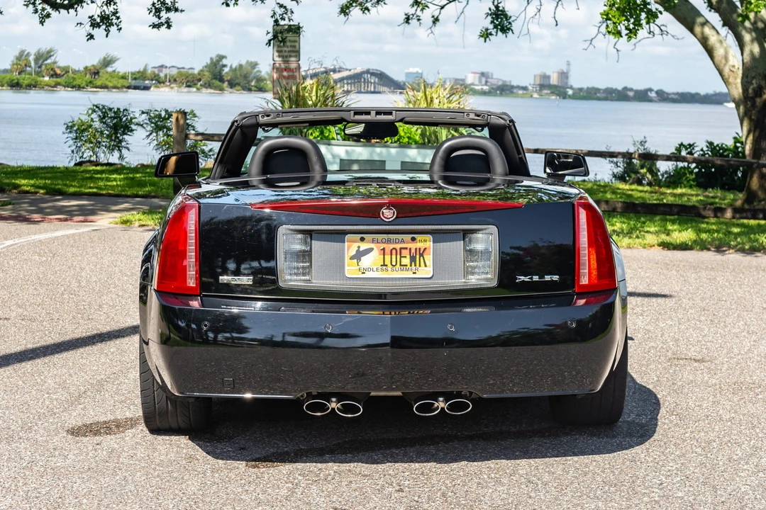 2004 Cadillac XLR - Image 6 of 31