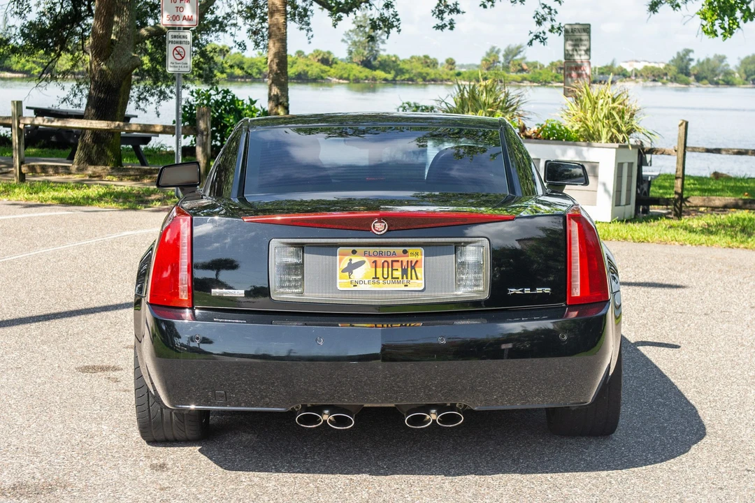 2004 Cadillac XLR - Image 15 of 31