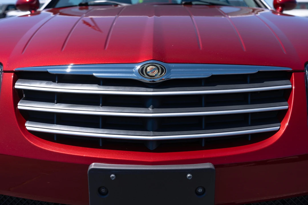2004 Chrysler Crossfire - Image 19 of 31