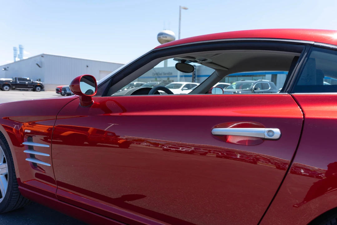 2004 Chrysler Crossfire - Image 22 of 31