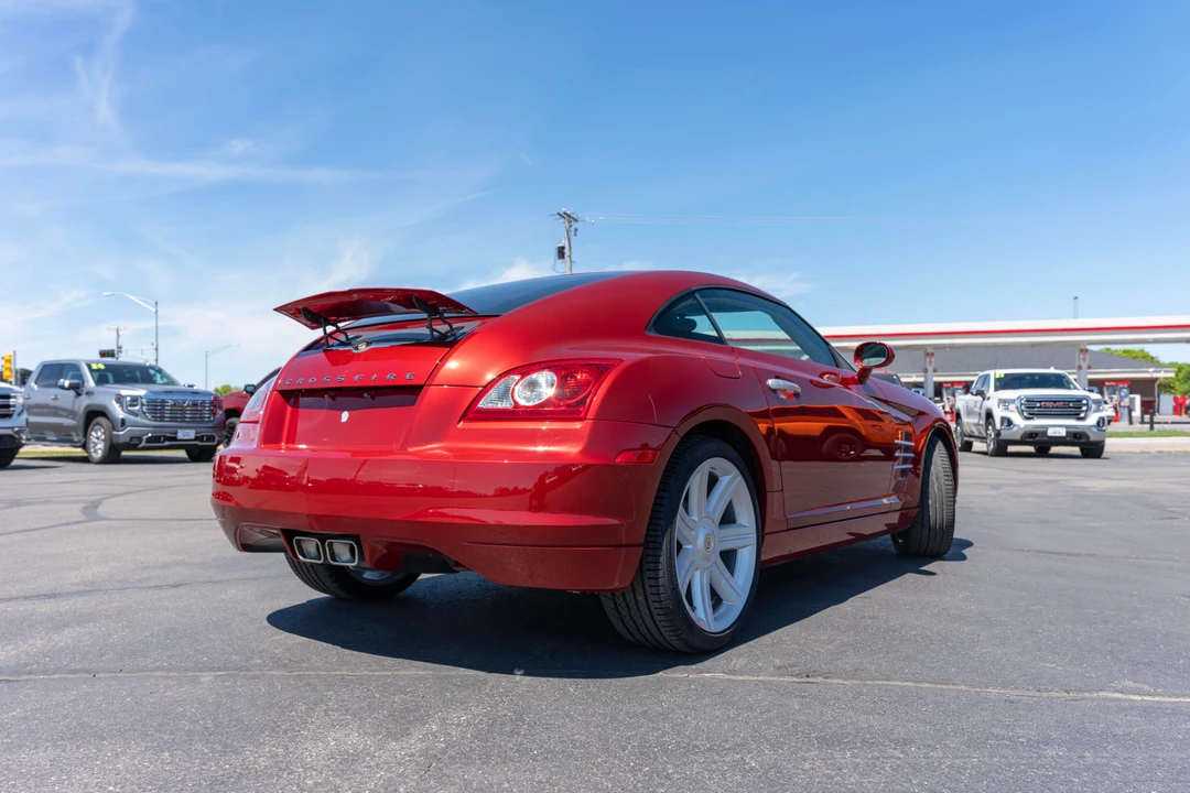 2004 Chrysler Crossfire - Image 9 of 31