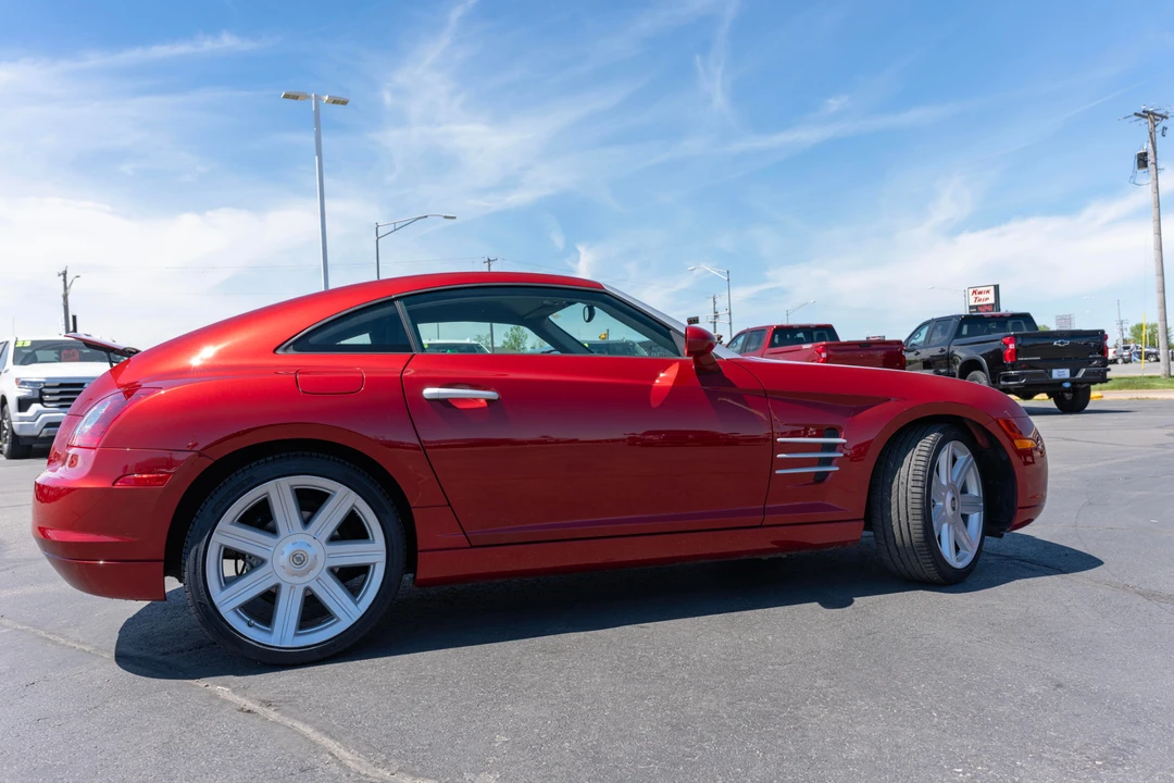 2004 Chrysler Crossfire - Image 10 of 31