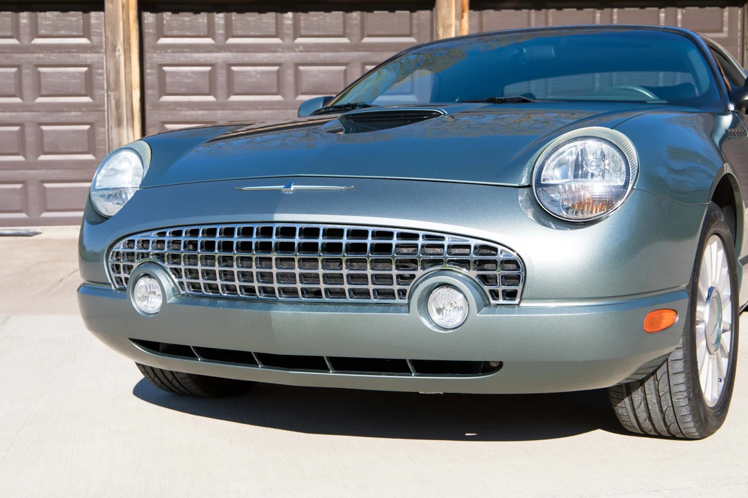 2004 Ford Thunderbird 11th Gen - Image 20 of 31