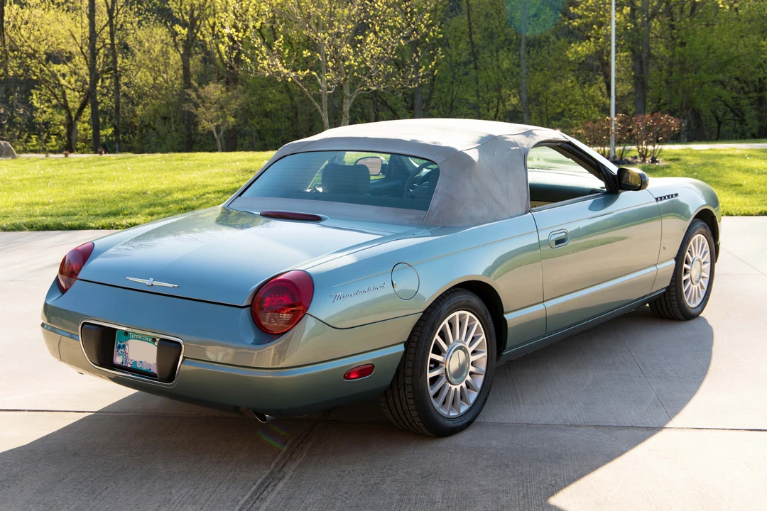 2004 Ford Thunderbird 11th Gen - Image 7 of 31