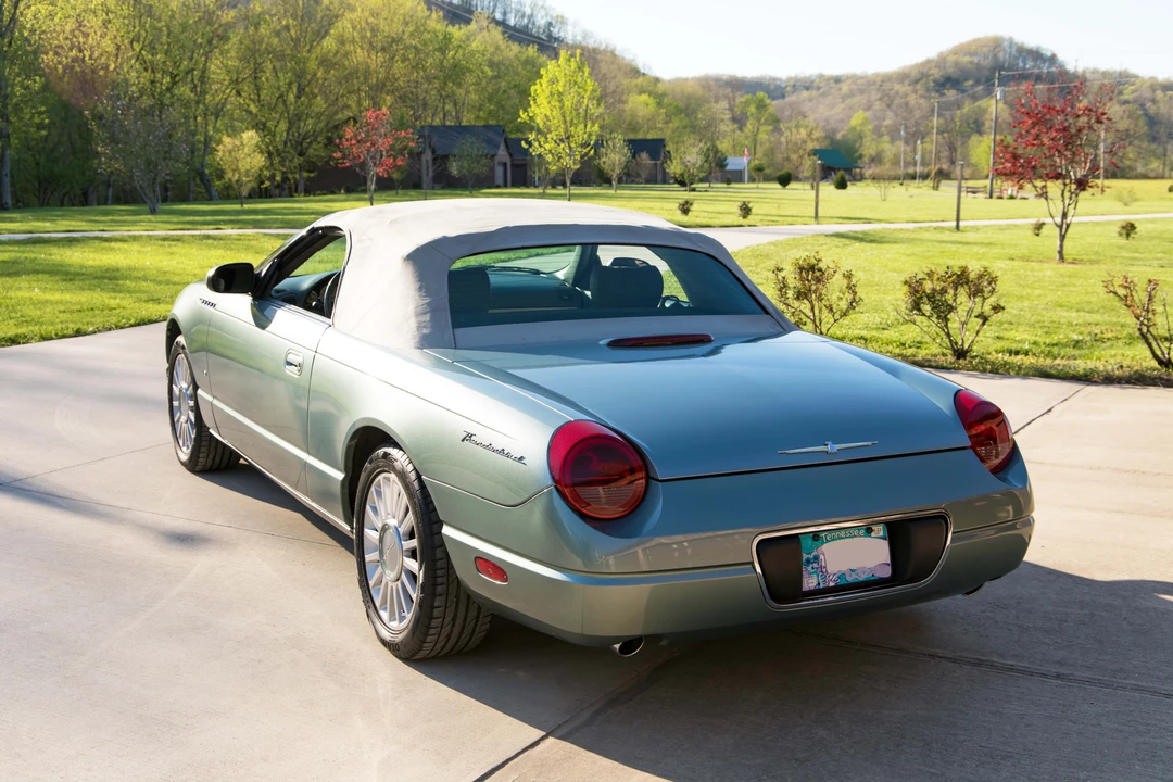 2004 Ford Thunderbird 11th Gen - Image 8 of 31