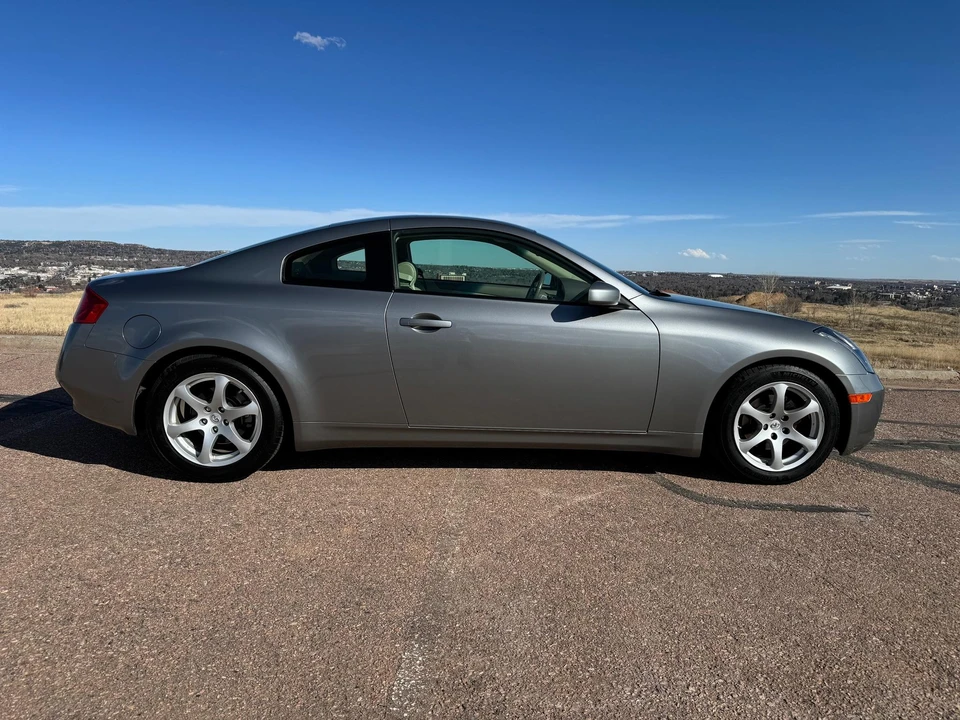 2004 Infiniti G35 3rd Gen - Image 11 of 31