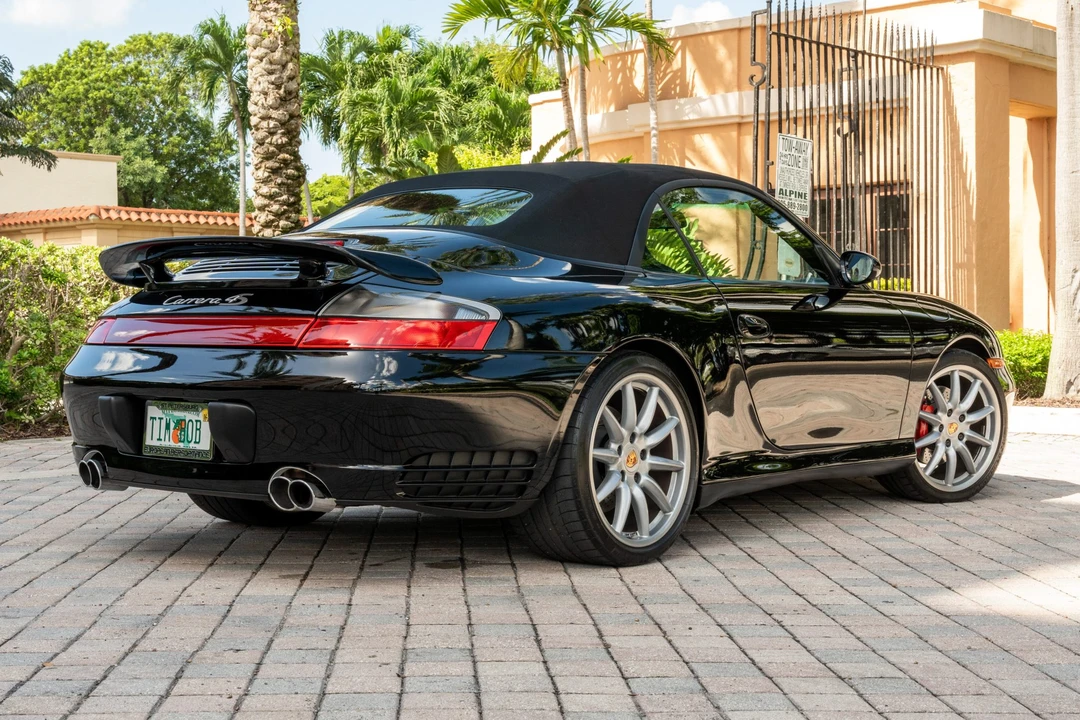 2004 Porsche 996 Carrera 4S - Image 17 of 31