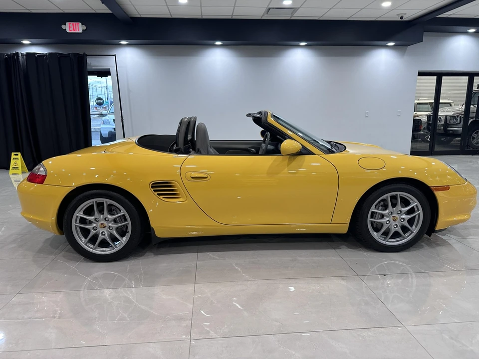 2004 Porsche 986 Boxster - Image 16 of 31
