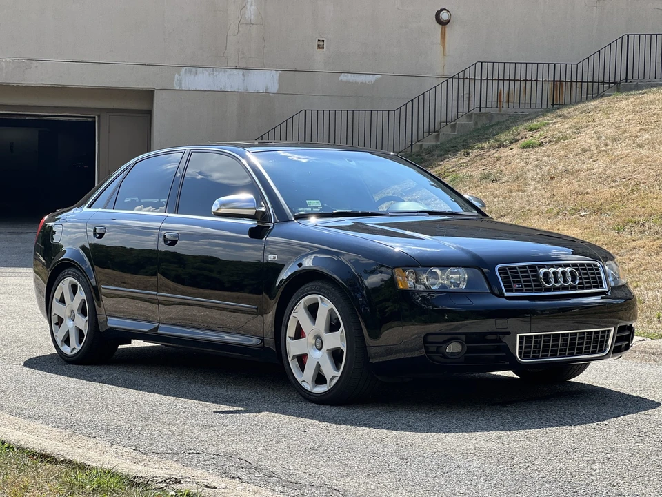 2005 Audi B6 S4 - Image 12 of 31