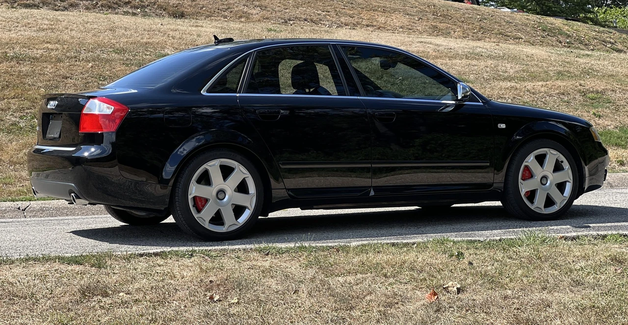 2005 Audi B6 S4 - Image 18 of 31