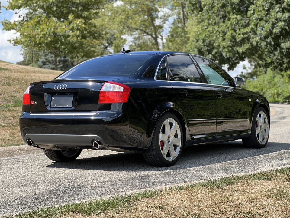 2005 Audi B6 S4 - Image 22 of 31