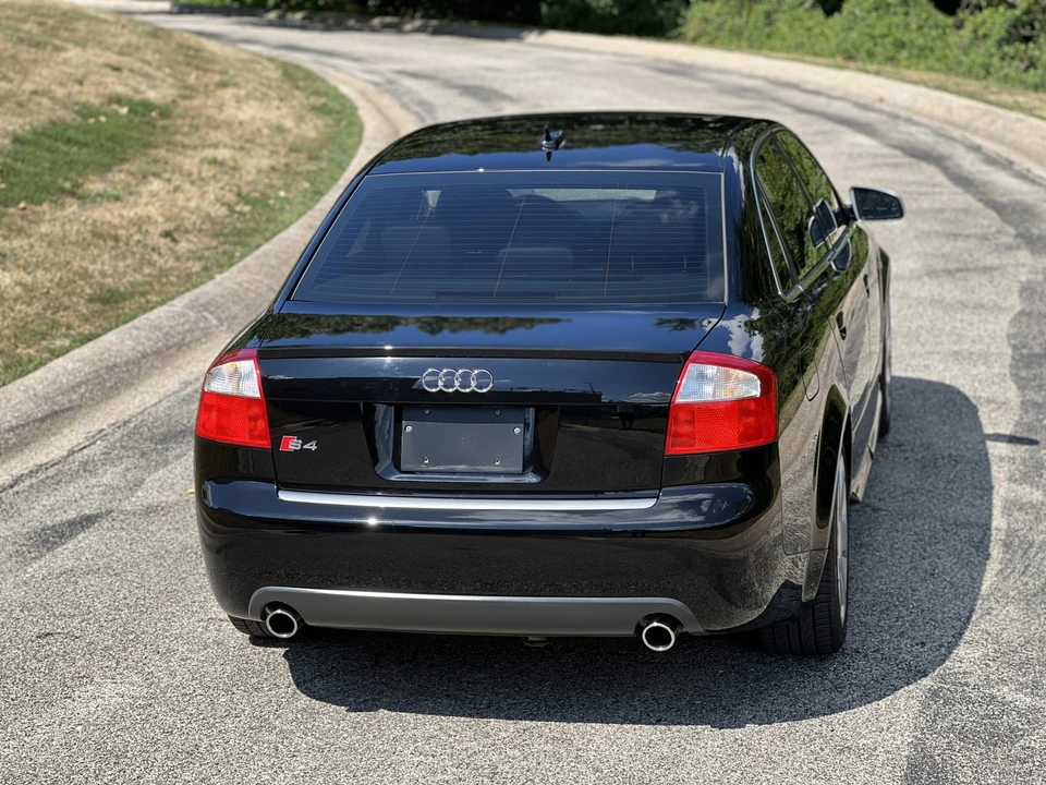 2005 Audi B6 S4 - Image 25 of 31