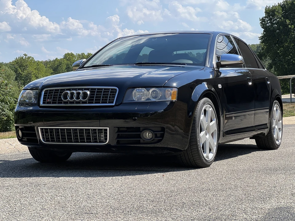 2005 Audi B6 S4 - Image 8 of 31