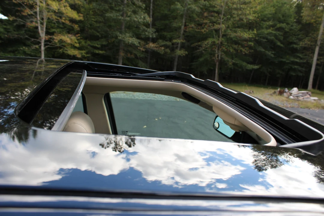 2005 Cadillac CTS-V 1st Gen - Image 20 of 31