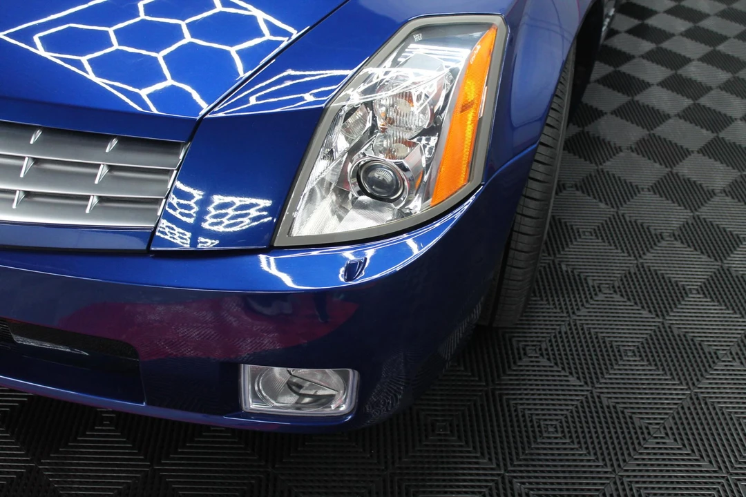 2005 Cadillac XLR - Image 20 of 31