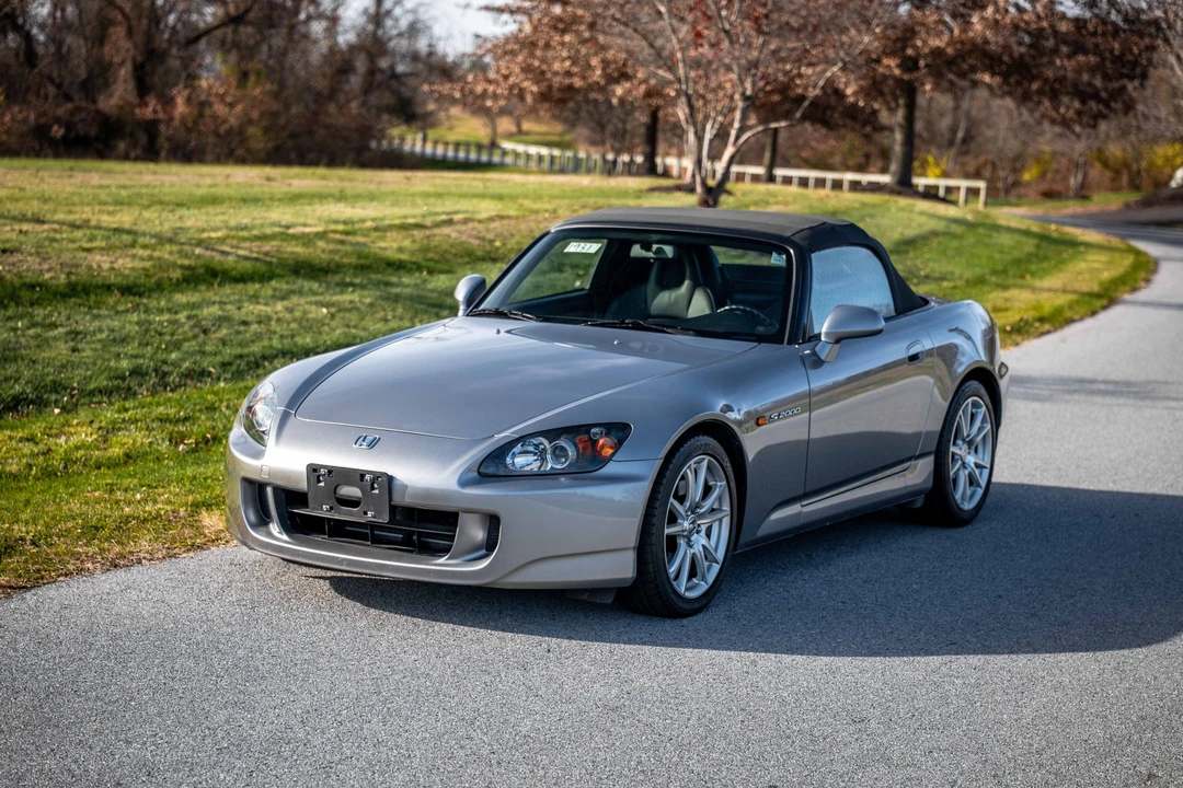 2005 Honda AP2 S2000 - Image 2 of 31
