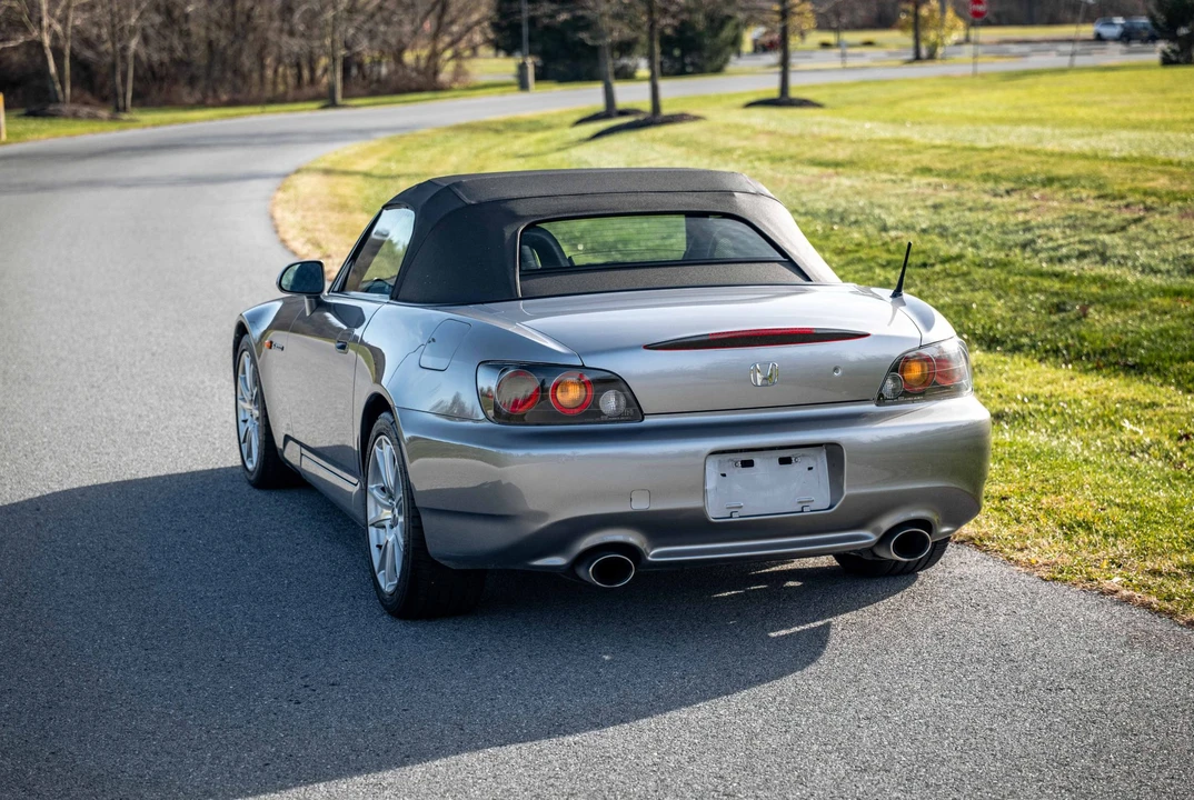 2005 Honda AP2 S2000 - Image 15 of 31