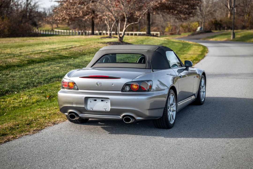 2005 Honda AP2 S2000 - Image 23 of 31