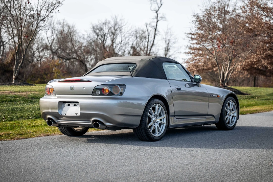 2005 Honda AP2 S2000 - Image 27 of 31