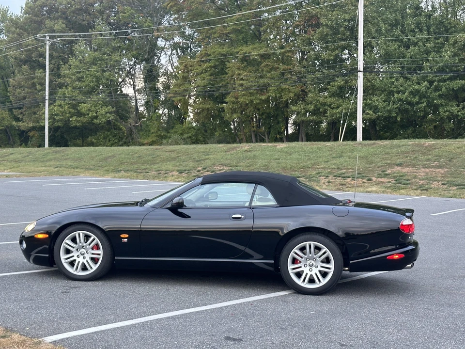 2005 Jaguar X100 XKR - Image 25 of 31