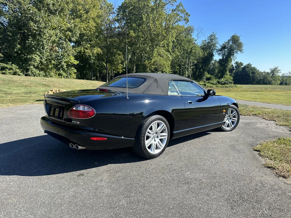 2005 Jaguar X100 XKR - Image 12 of 31