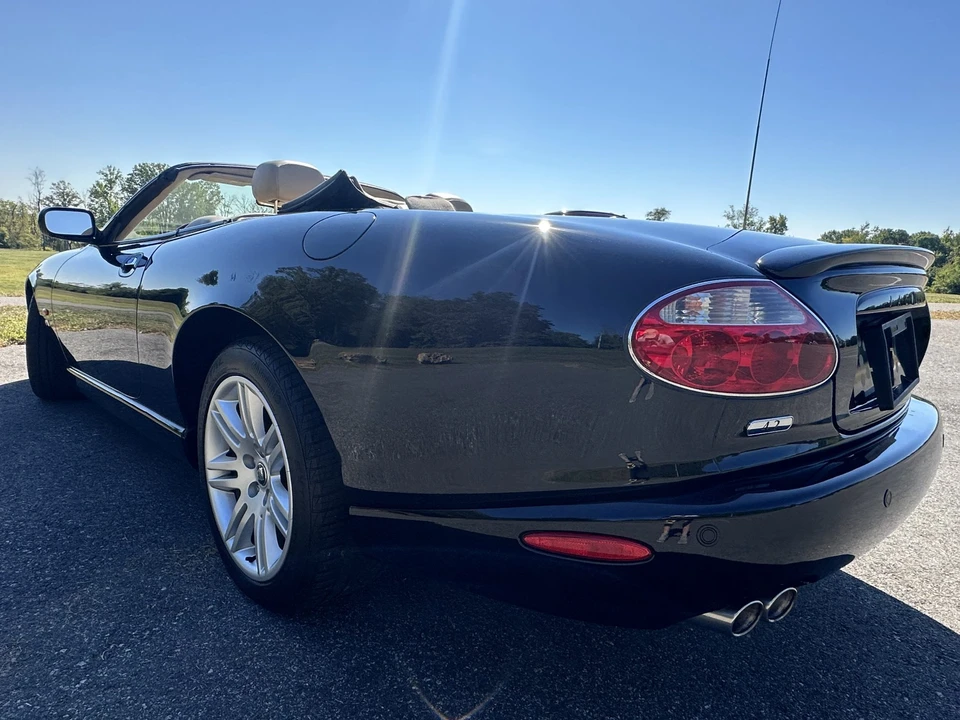 2005 Jaguar X100 XKR - Image 14 of 31
