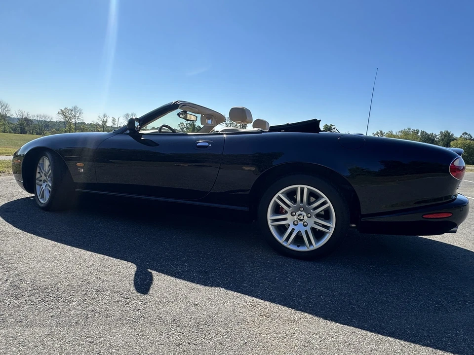 2005 Jaguar X100 XKR - Image 5 of 31