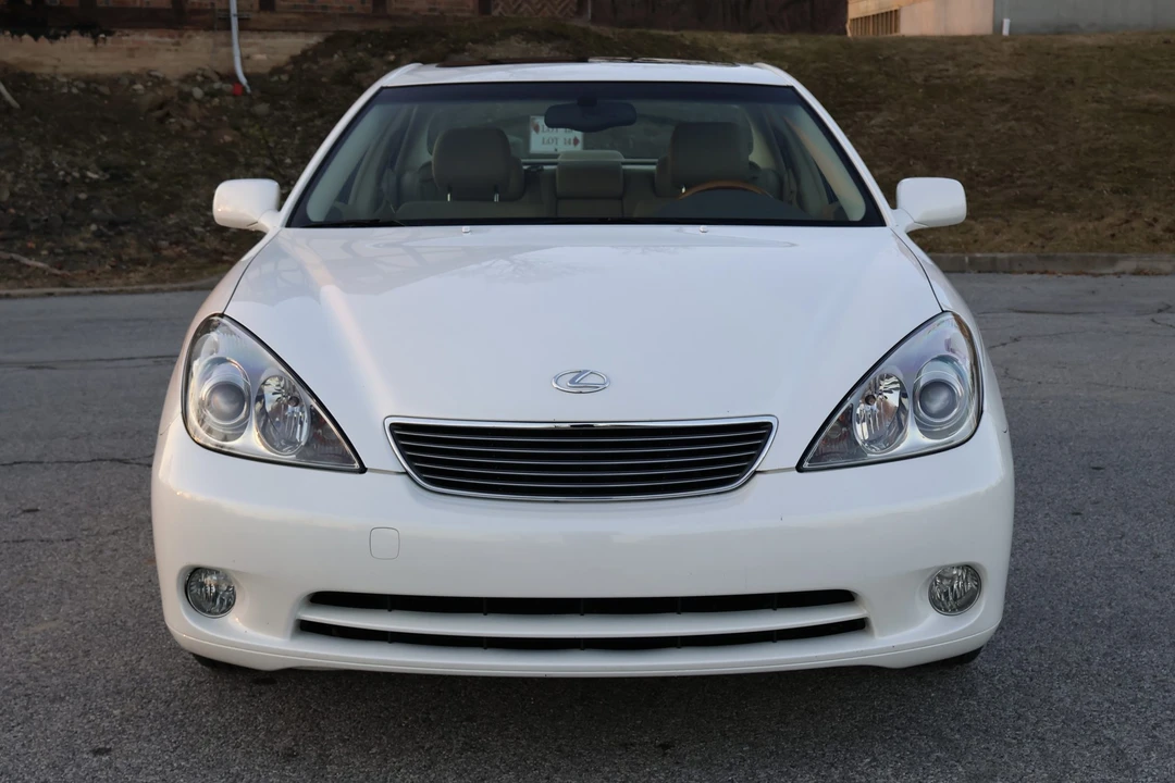 2005 Lexus ES 4th Gen - Image 5 of 31