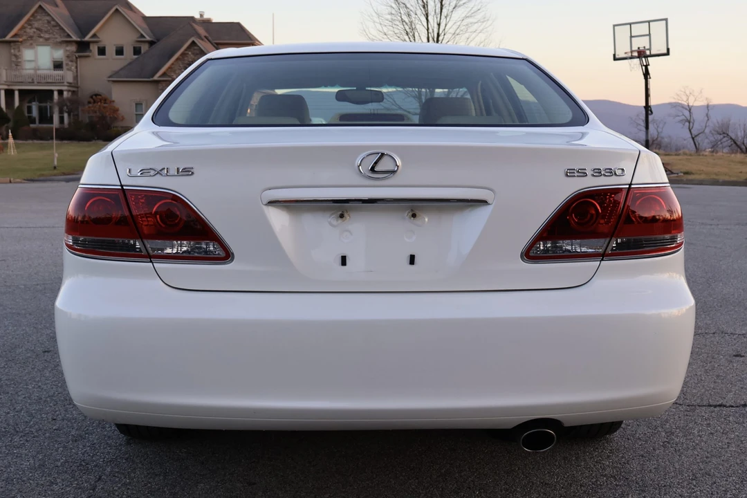 2005 Lexus ES 4th Gen - Image 11 of 31
