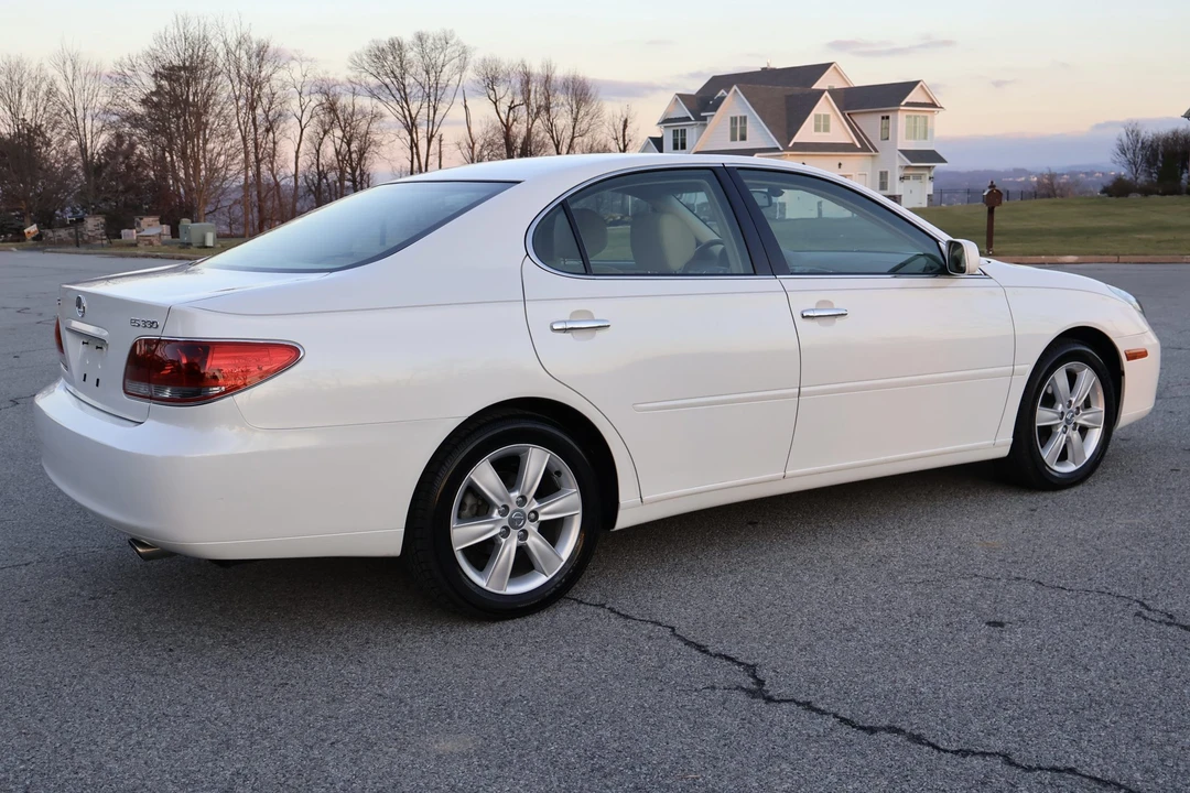 2005 Lexus ES 4th Gen - Image 9 of 31