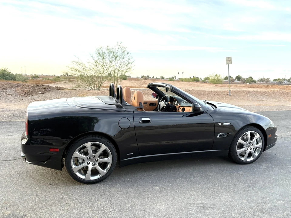 2005 Maserati Spyder - Image 24 of 31